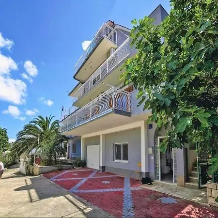 Halilovi - Two Bedroom 1 Apartment Trogir
